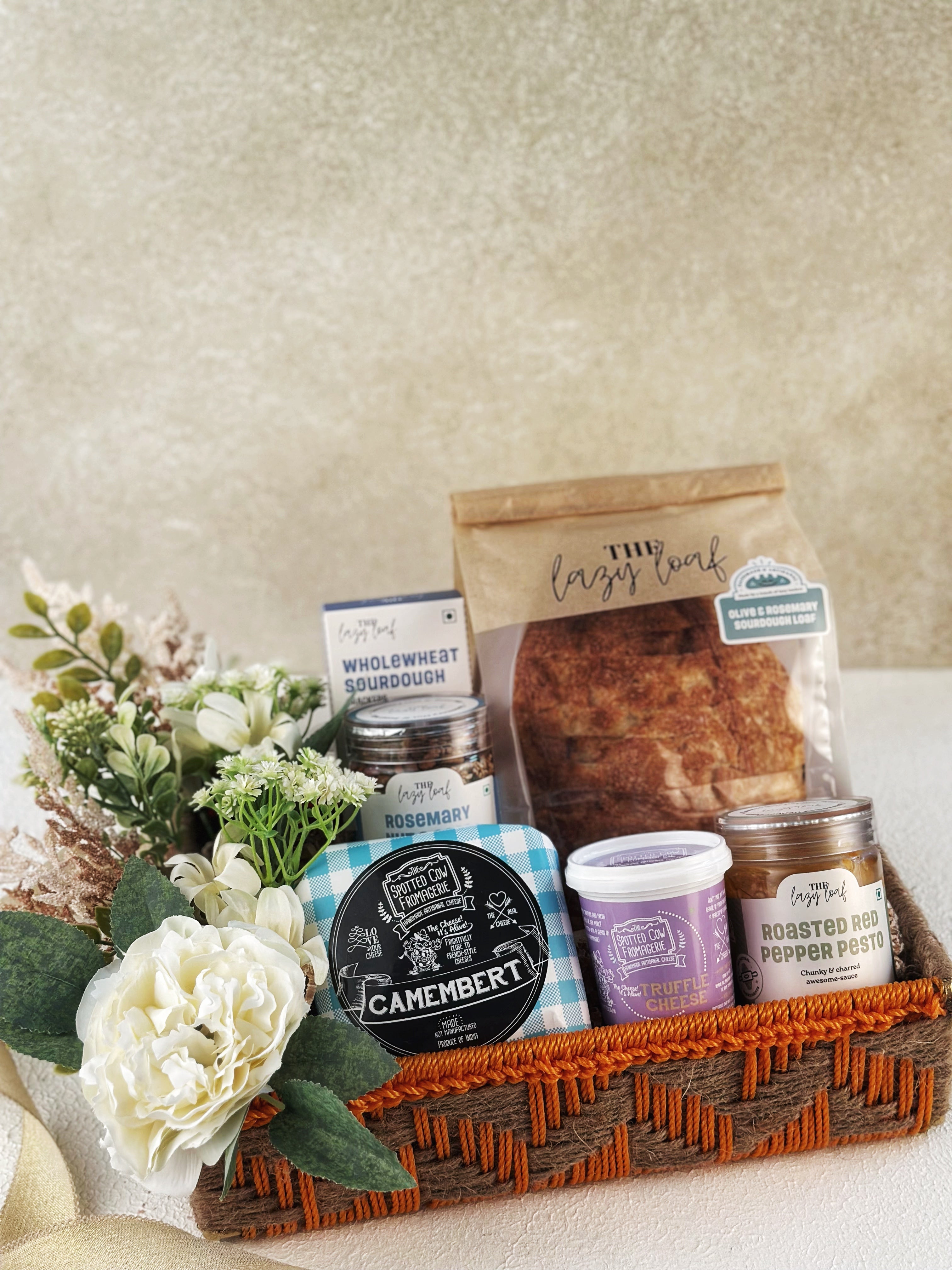 Kesariya Cheese Tray