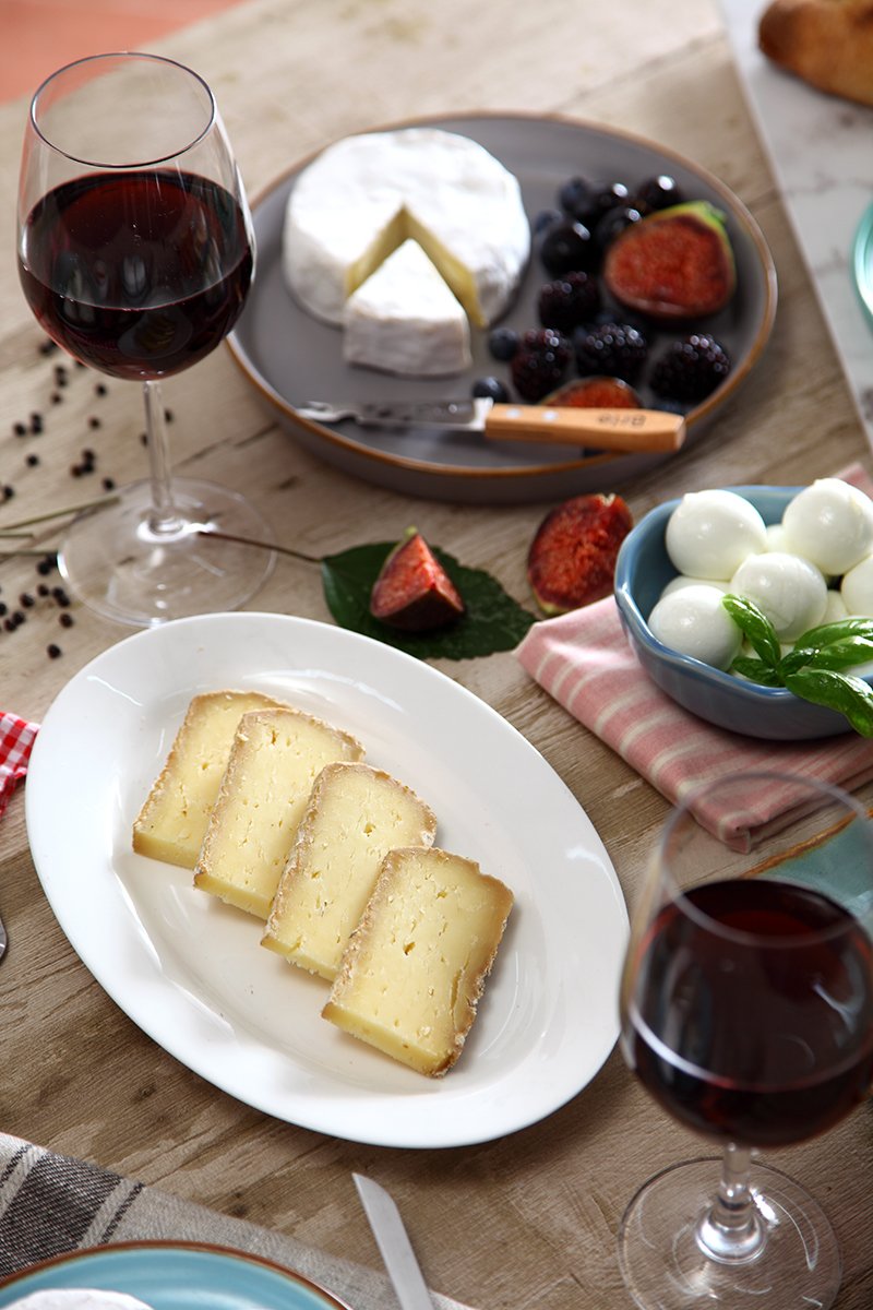 Tomme De Bombai